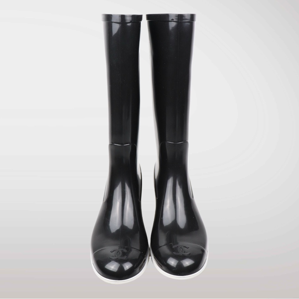 CHANEL CC Black Rain Boots